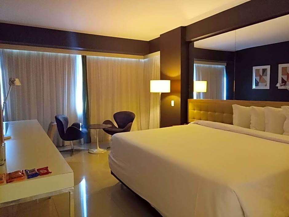 eSuites Savassi Toscanini