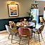 The Britannia Inn & Waves Restaurant