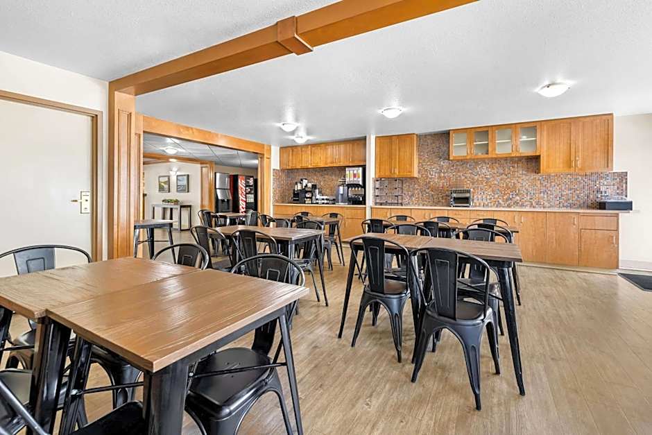 SureStay Plus Hotel by Best Western Drumheller