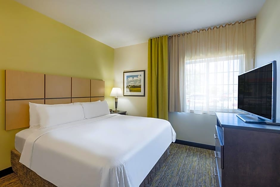 Candlewood Suites Springfield South By IHG