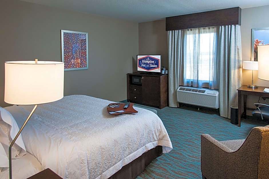 Hampton Inn By Hilton & Suites Gulfport