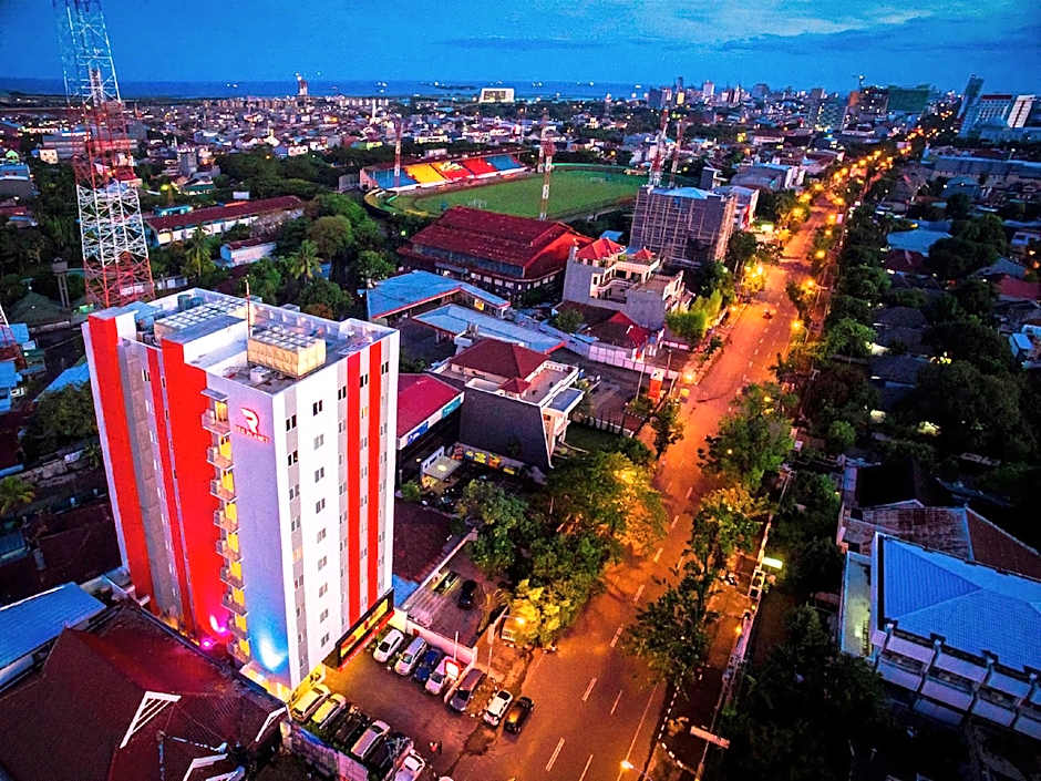 Monoloog Hotel Makasar