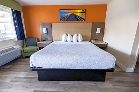 Standard King bedroom Nonsmoking