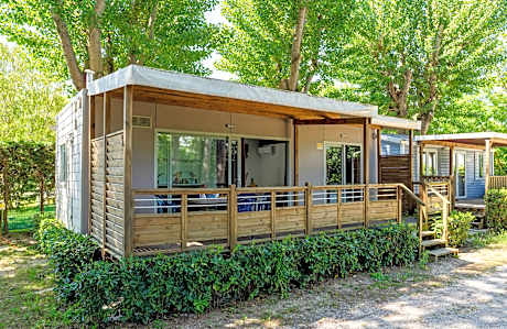 Lodge Deluxe - Capacity 4