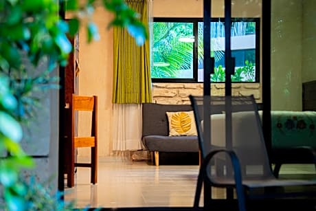 Bungalow with Garden View