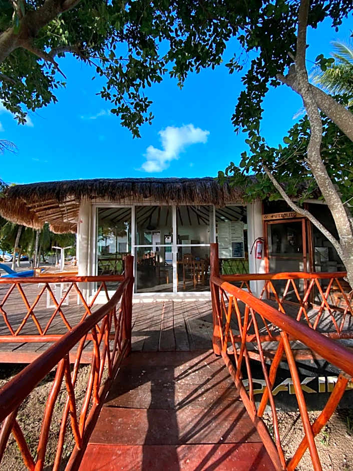 Ikarus Costa Mujeres Eco Lodge Sunset View