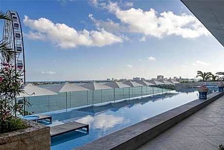 Canopy by Hilton Cancun La Isla