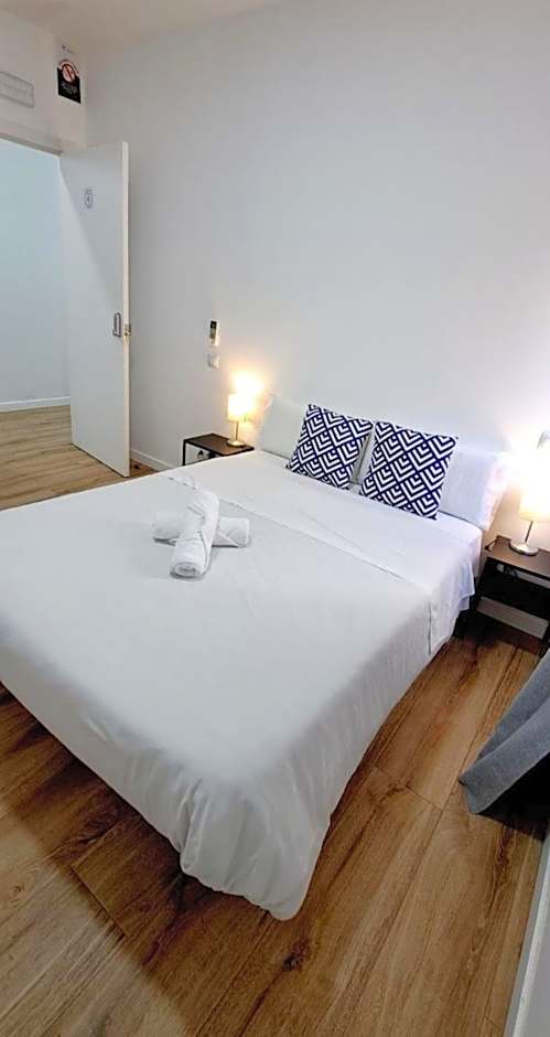 AYZ Joaquín Pol - Auto check-in property