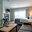 Inn at the Prom Oceanfront