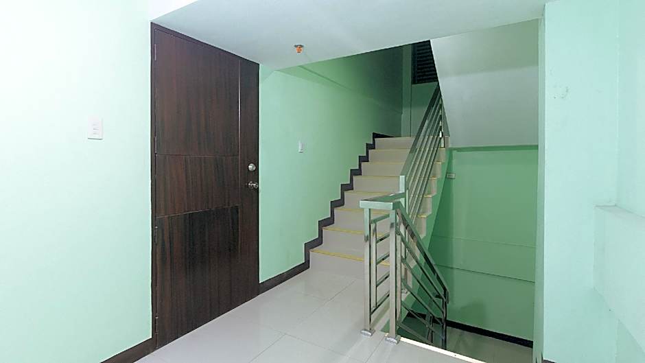 RedDoorz near EDSA Camp Crame