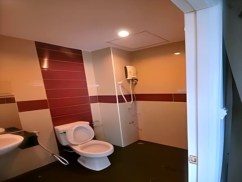 Canaries @38 Hotel by Baan Mina