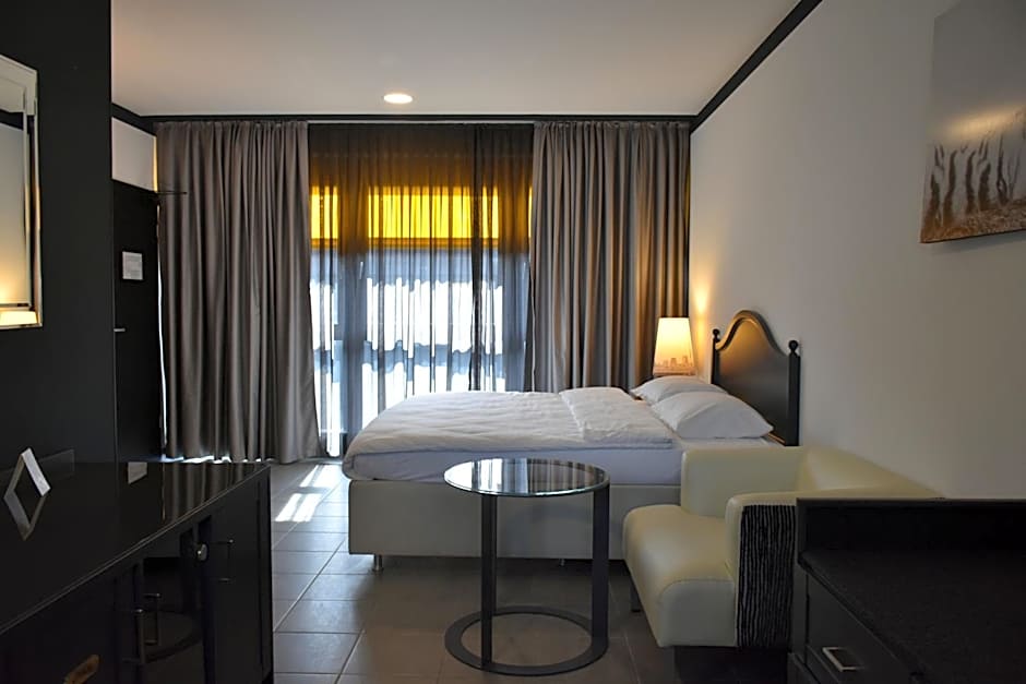 TIBET HOTEL am Airport Düsseldorf-Ratingen