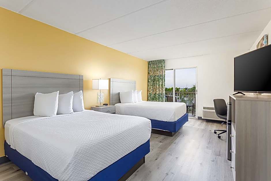 Hutchinson Island Hotel and Suites