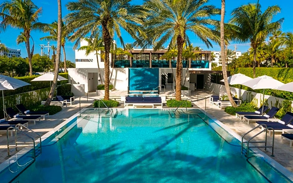 Greenhouse Palm Beach Ocean Resort