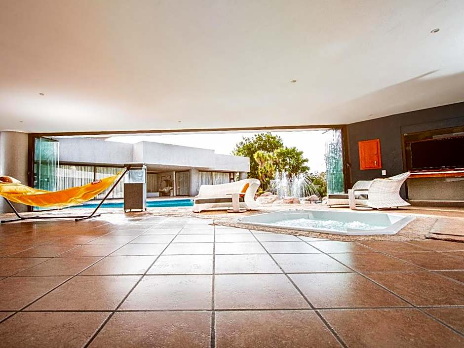 Bophirima Boutique Hotel