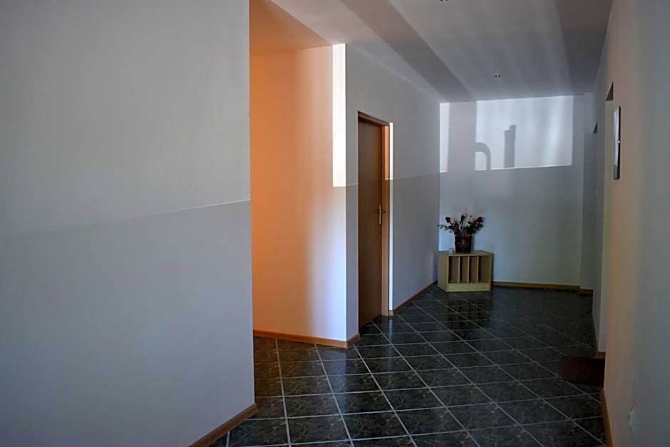 Motelik Lukitas
