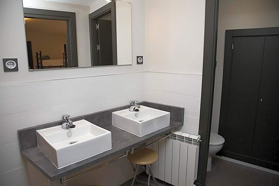 Hostel-Albergue Monte Perdido