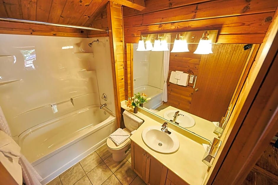 Castle Mountain Chalets