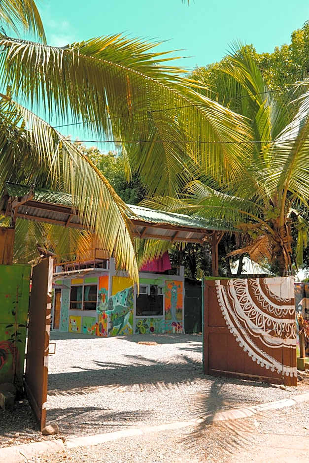 Flutterby House Hostel