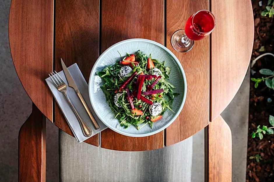 Napa Plaza Hotel (Adults Only)