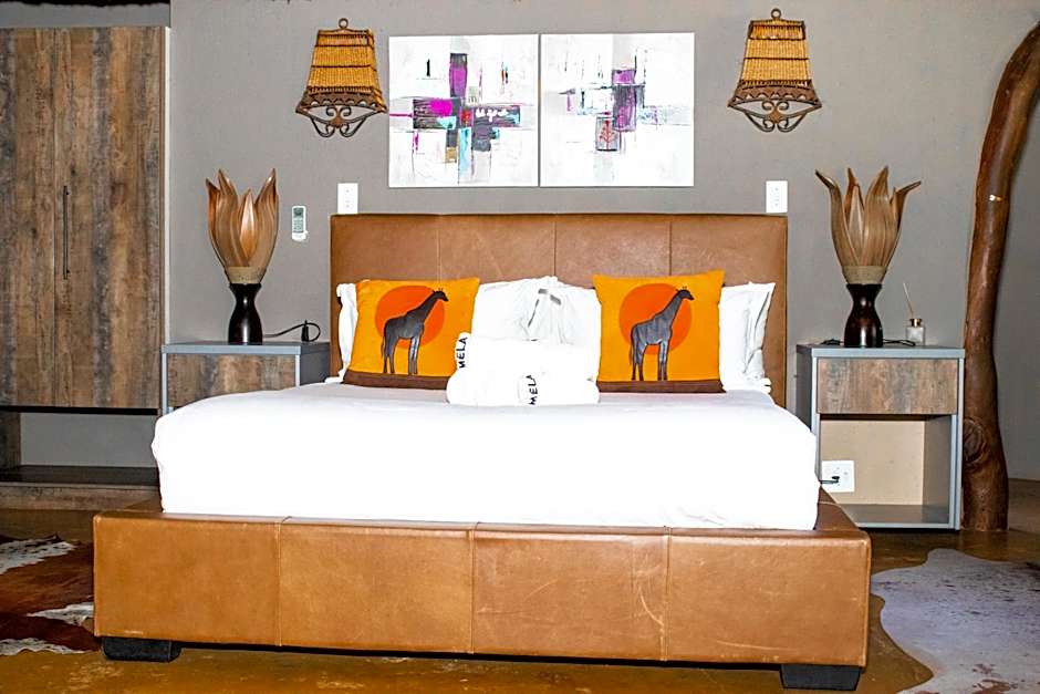 Mela Luxury Game Lodge