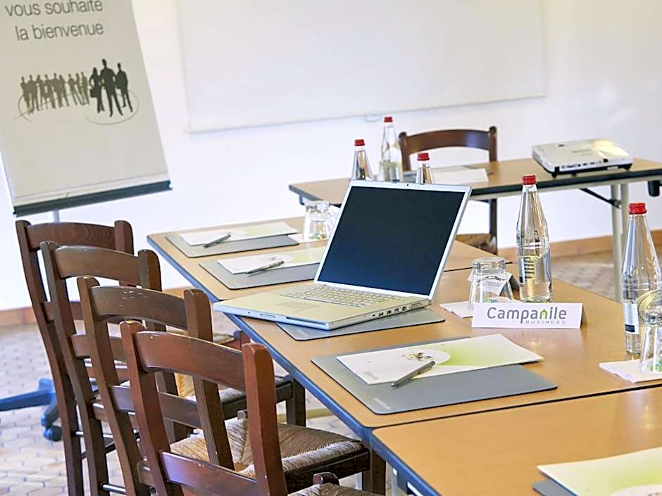 Campanile Alencon