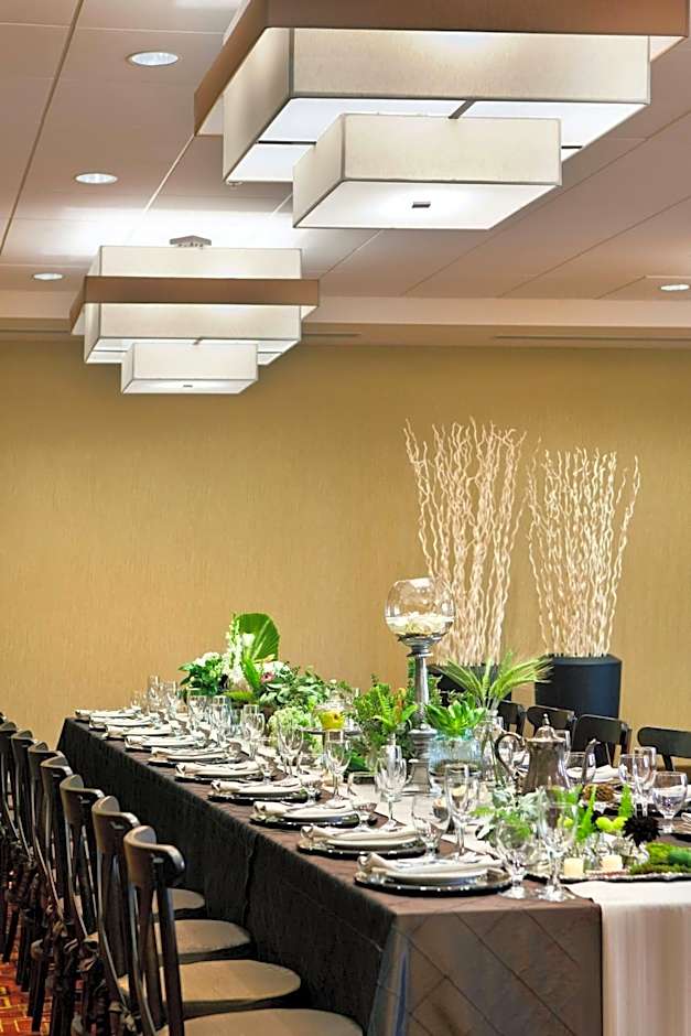 Courtyard by Marriott Santa Barbara Goleta