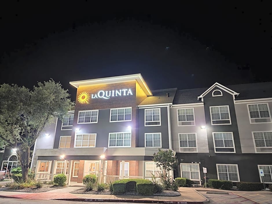 La Quinta Inn & Suites by Wyndham Rockwall