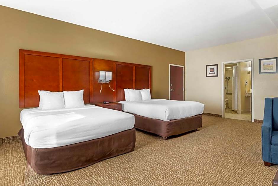 Comfort Suites Wilson - I - 95