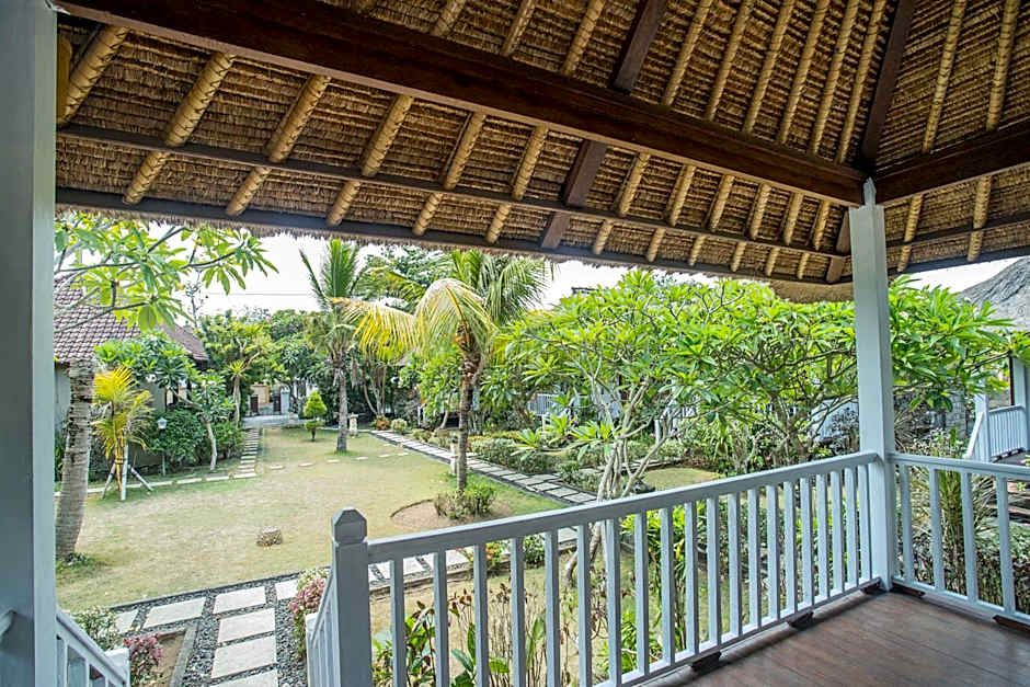 Koji Garden Huts