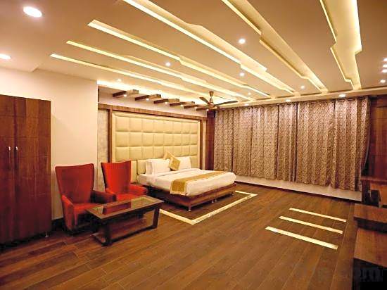 The Hoften Blue Magnets, Dalhousie