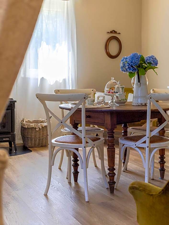 Bnbook Maison Charlotte Cottage Bosco