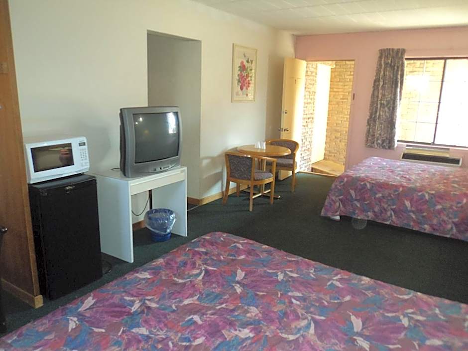 Oasis Motel by The Falls