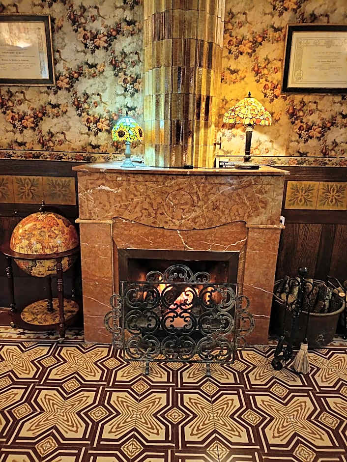 Els Jardins De La Martana