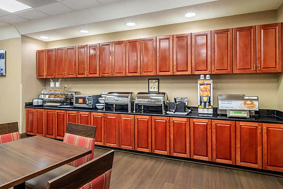 Comfort Inn & Suites Atlanta/Smyrna