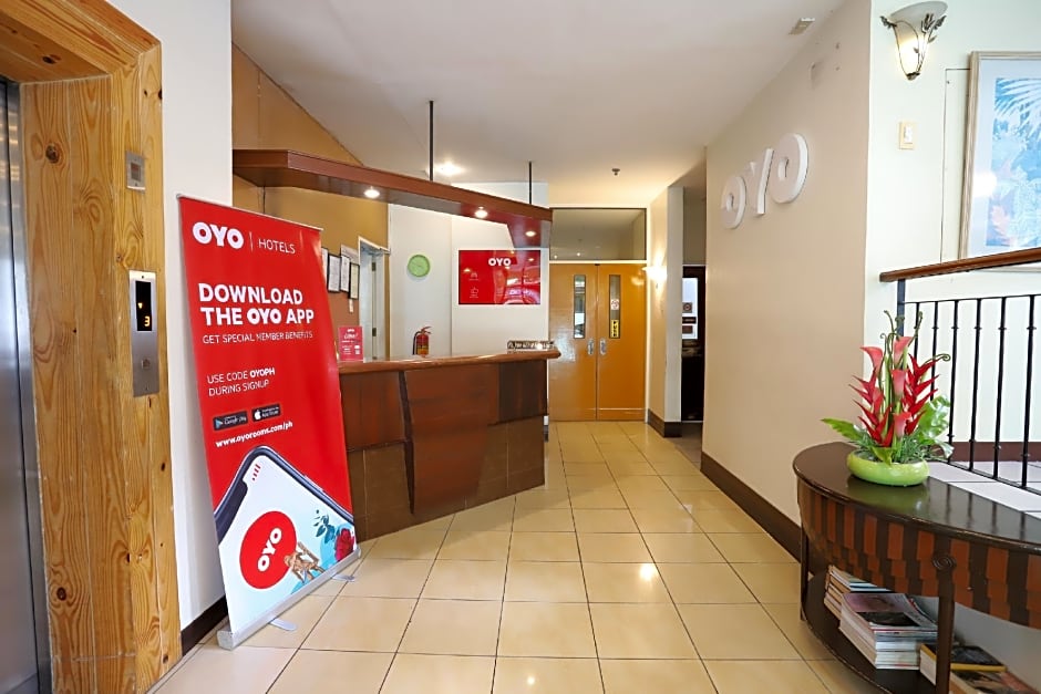 OYO 210 Apple Tree Suites