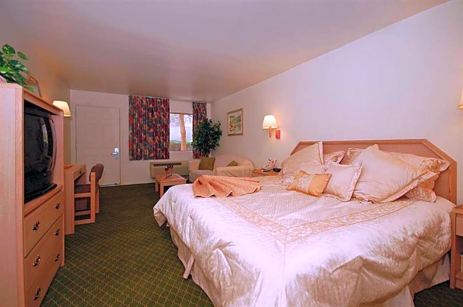 Windemere Hotel & Conference Center