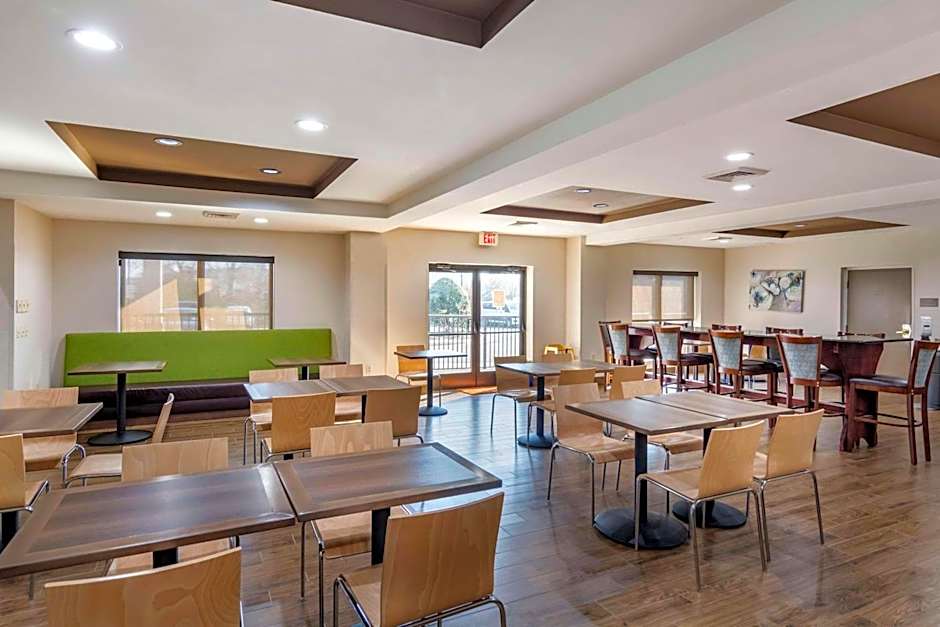 Comfort Suites Southpark