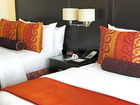 Deluxe Room, 2 Double Beds, Balcony