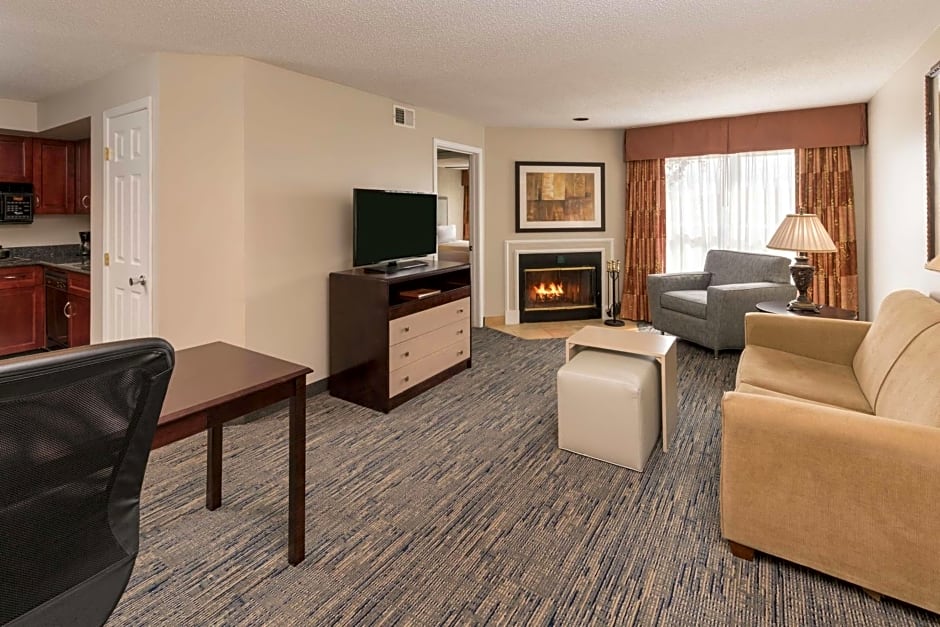 Homewood Suites By Hilton Chicago/Schaumburg