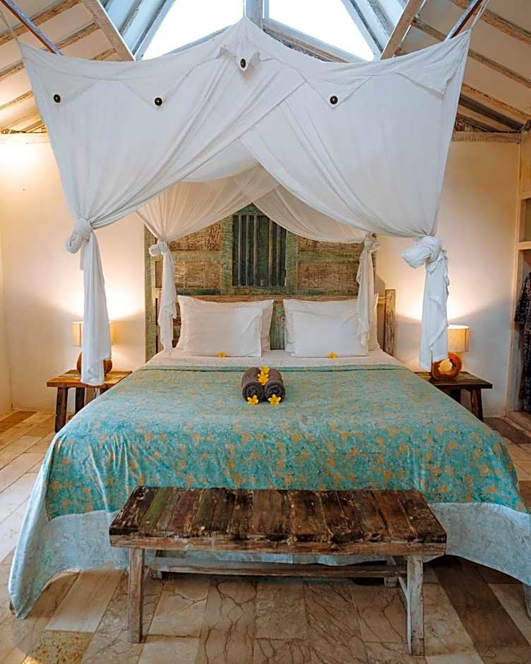 Captain Coconuts Gili Air