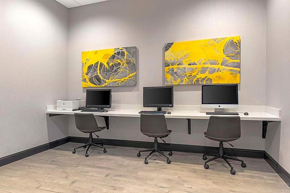 Best Western Plus Cranberry-Pittsburgh North