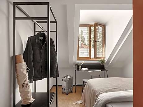 Compact Room