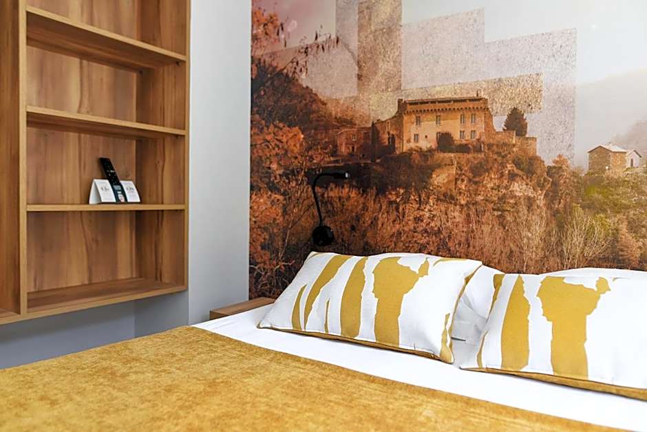 Hôtel Restaurant Le Relays du Chasteau - Logis Hôtel