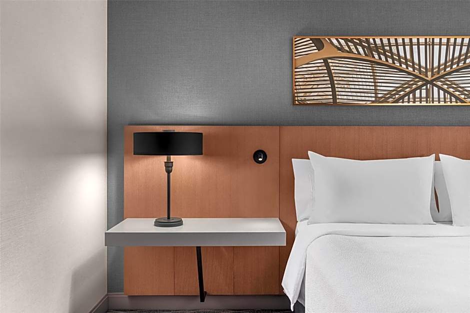 Hilton Garden Inn Toronto Airport