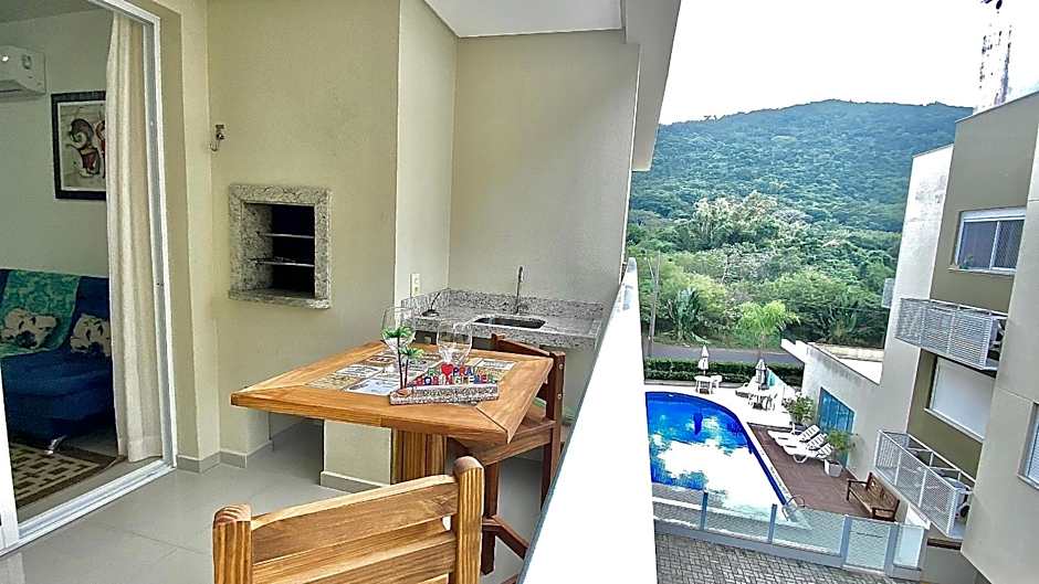 férias entre a Praia e a montanha c/piscina