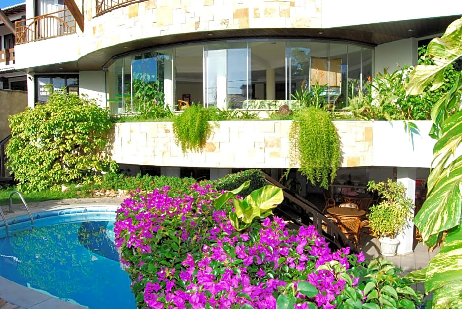 Divi-Divi Praia Hotel