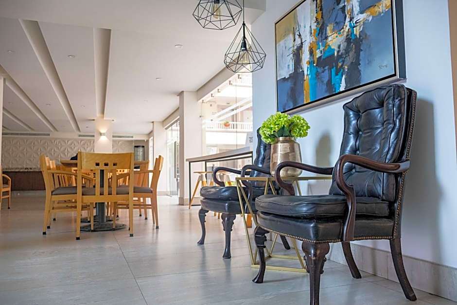 Best Western Plus Monterrey Colon