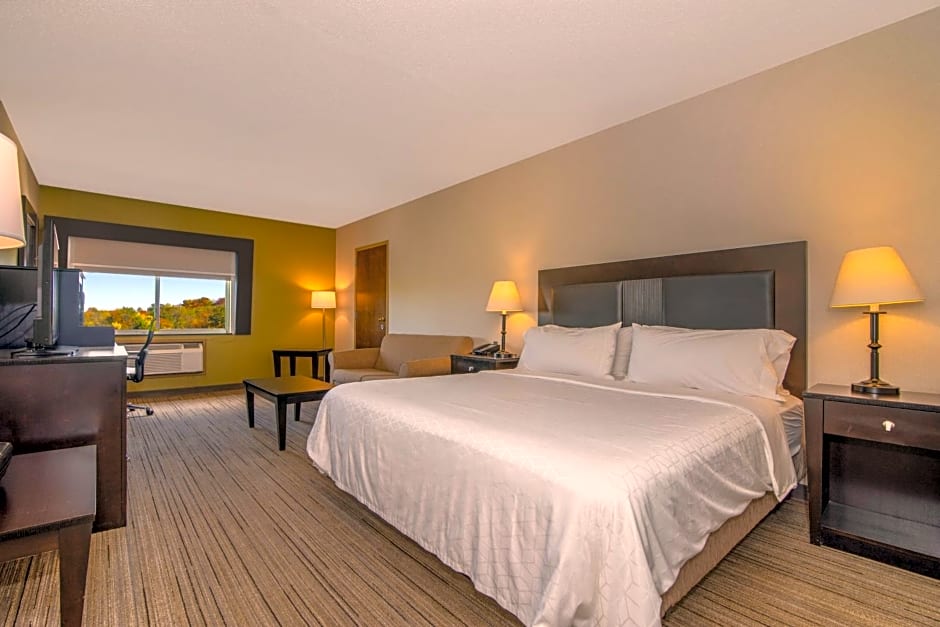 Holiday Inn Express Stony Brook-Long Island, an IHG Hotel