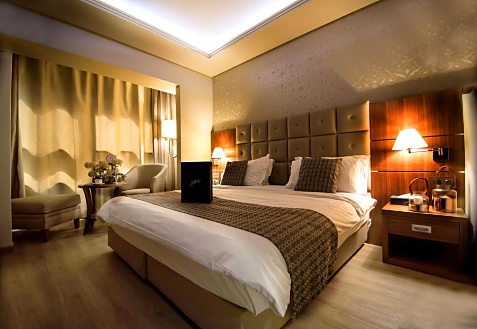 Gems Hotel
